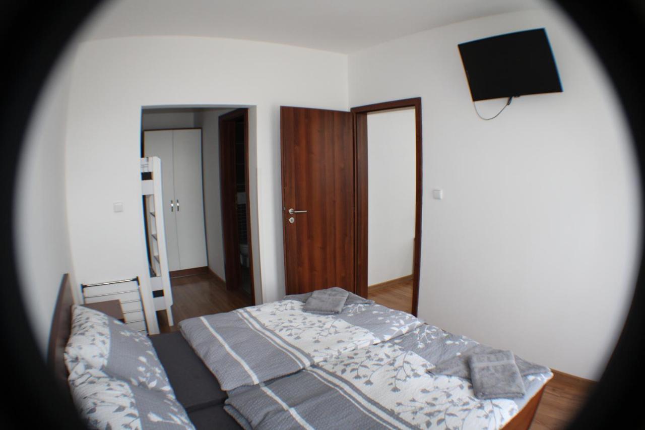 Apartman Kubo Liptovský Mikuláš Exterior foto